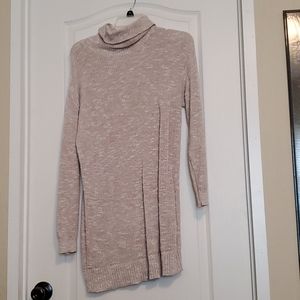 Size 0 Torrid turtleneck sweater